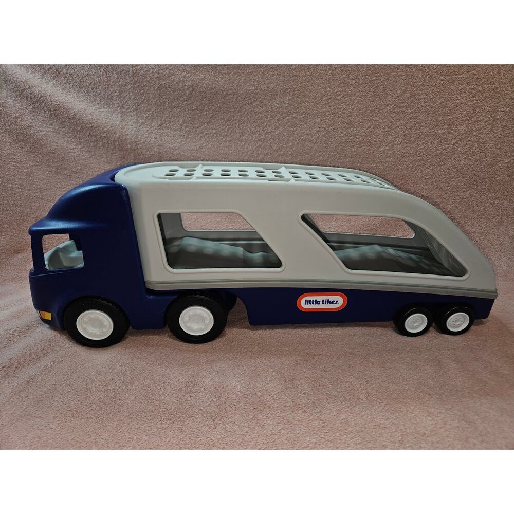 Vintage Little Tikes Large Blue Semi Truck Trailer Hauler Carrier (No Cars)